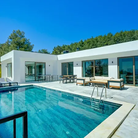 Earth 7 - Planet Luxury *