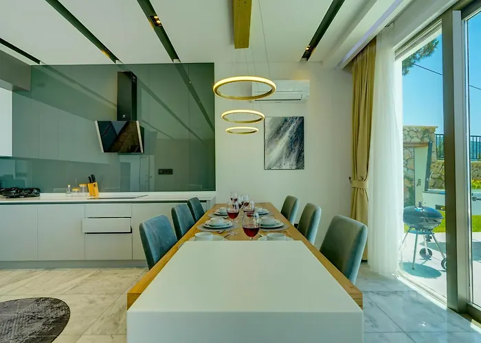 Earth 7 - Planet Luxury