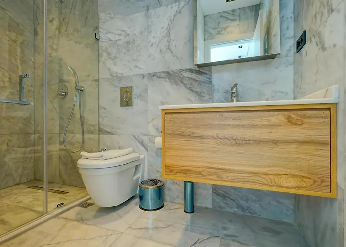 Earth 7 - Planet Luxury Islamlar (Mediterranean)