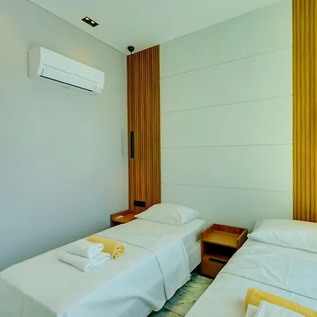 Villa Earth 7 - Planet Luxury *