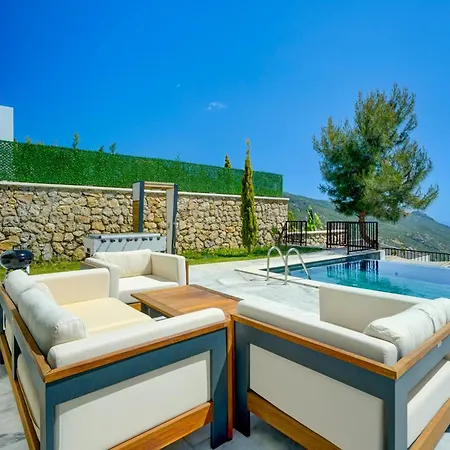 Earth 7 - Planet Luxury Villa